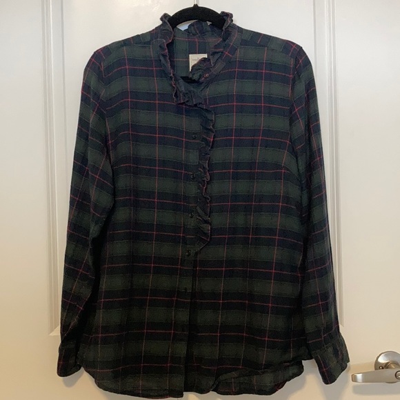 GAP Tops - Gap red, green, and navy plaid button up shirt with ruffle detailing
